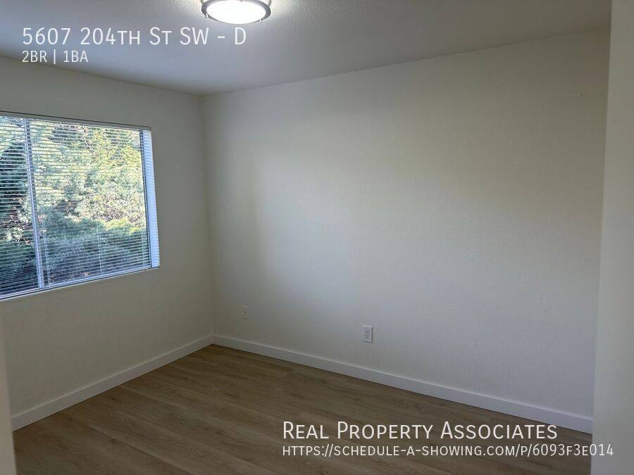 Apartment for rent at 5607 204th St SW #D, Lynnwood, WA 98036