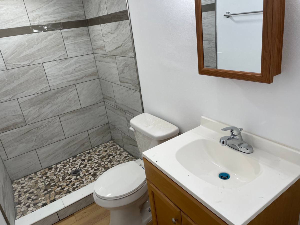 Apartment for rent at 1018 6th St W #B, Bradenton, FL 34205