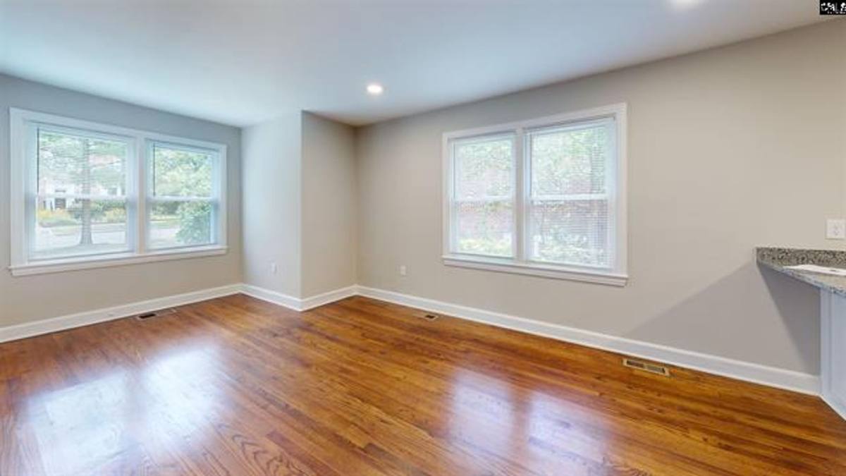 Apartment for rent at 3129 - 3131 Monroe St, Columbia, SC 29205