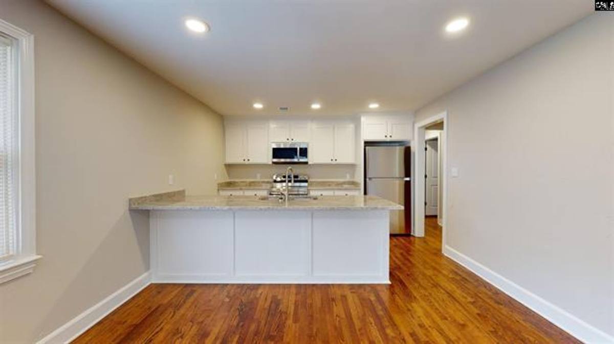 Apartment for rent at 3129 - 3131 Monroe St, Columbia, SC 29205