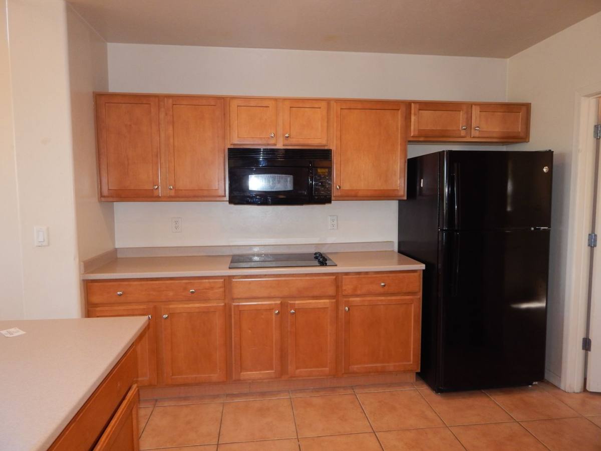 House for rent at 13798 E Fiery Dawn Dr, Vail, AZ 85641