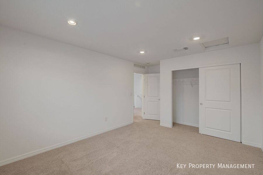 House for rent at 624 Stone Hammer Ave, Las Vegas, NV 89183