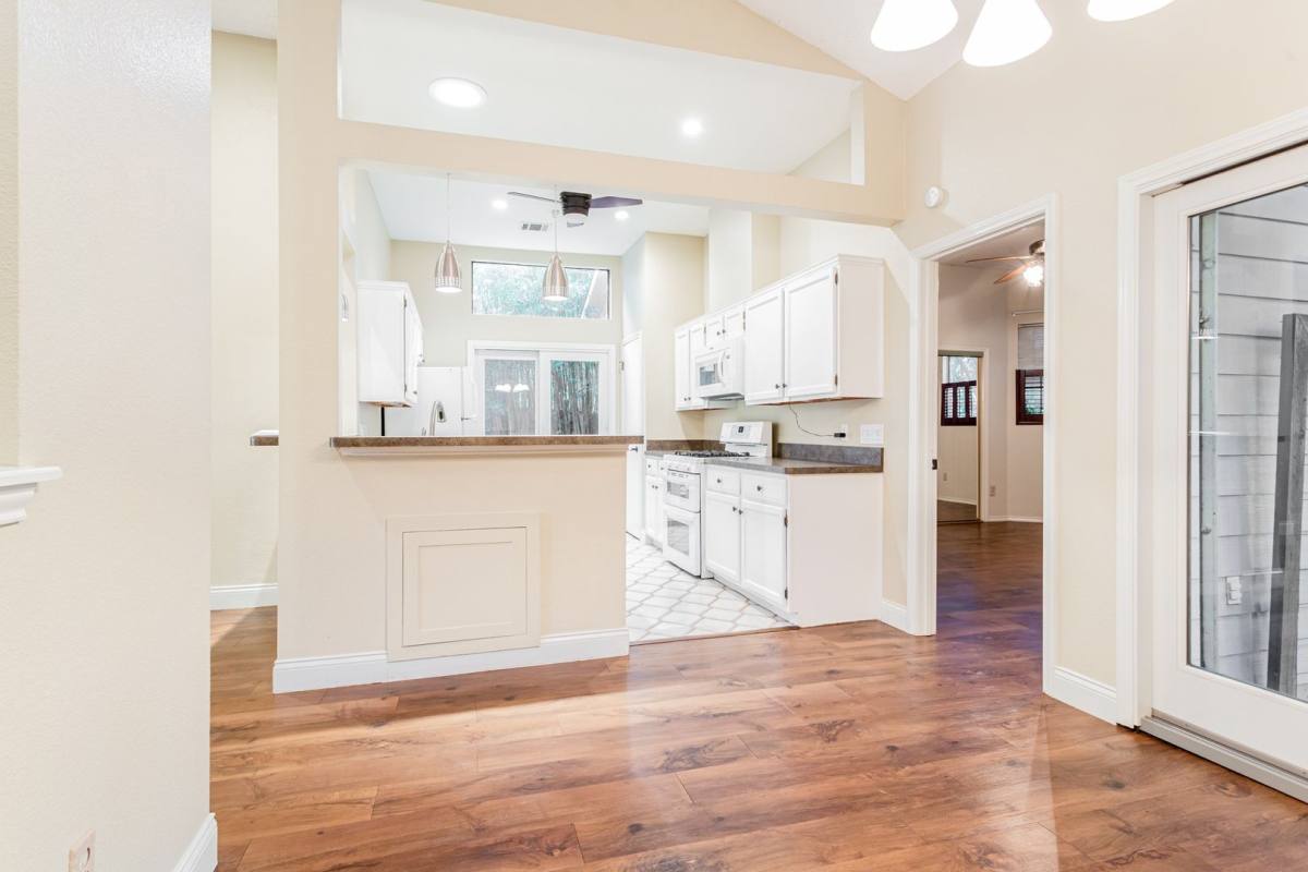House for rent at 2109 Castle View Dr, Austin, TX 78728