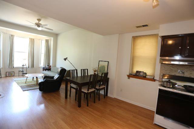 Apartment for rent at 1473 Erie #F4, Chicago, IL 60642
