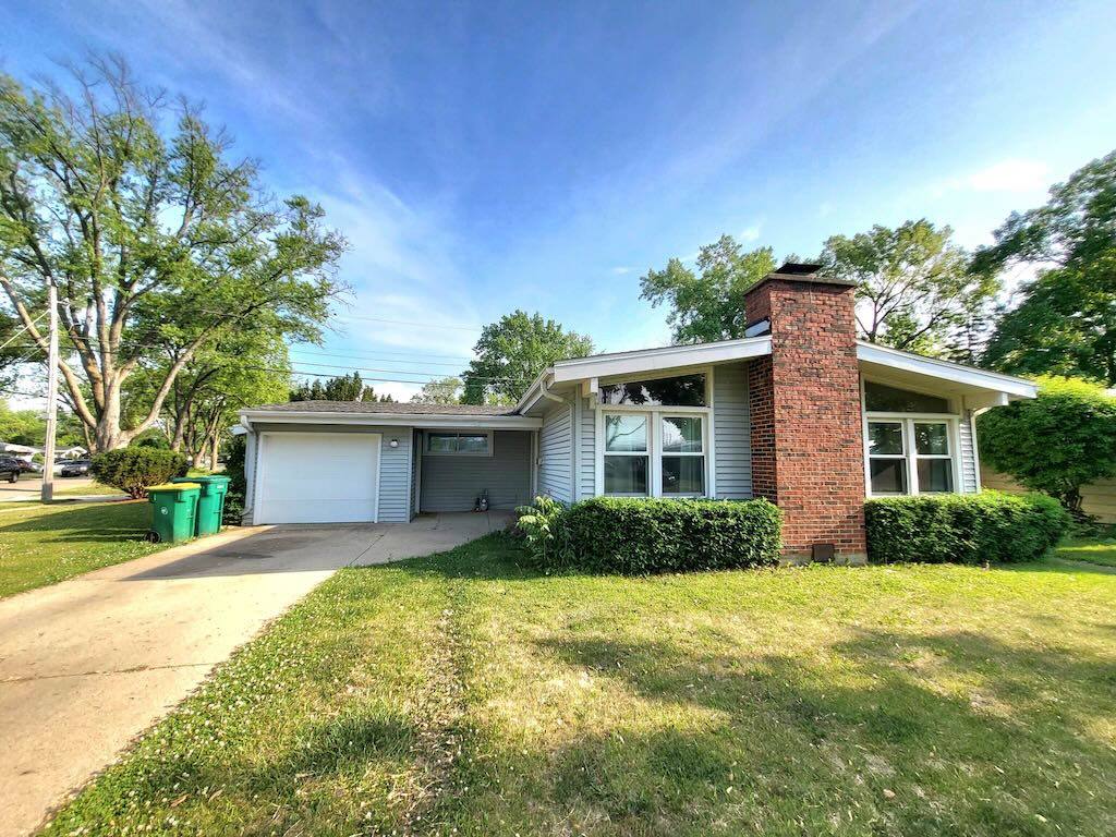 Apartment for rent at 55 Jeffrey #DHFS, Wheeling, IL 60090