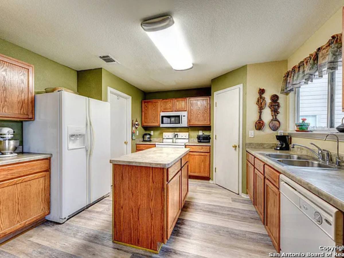 House for rent at 9818 Copper Rose, Converse, TX 78109