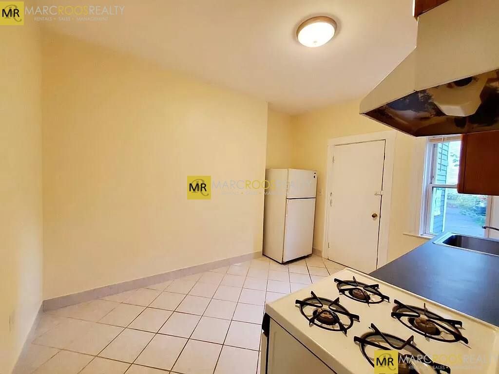 House for rent at 185 Beacon St #1, Somerville, MA 02143