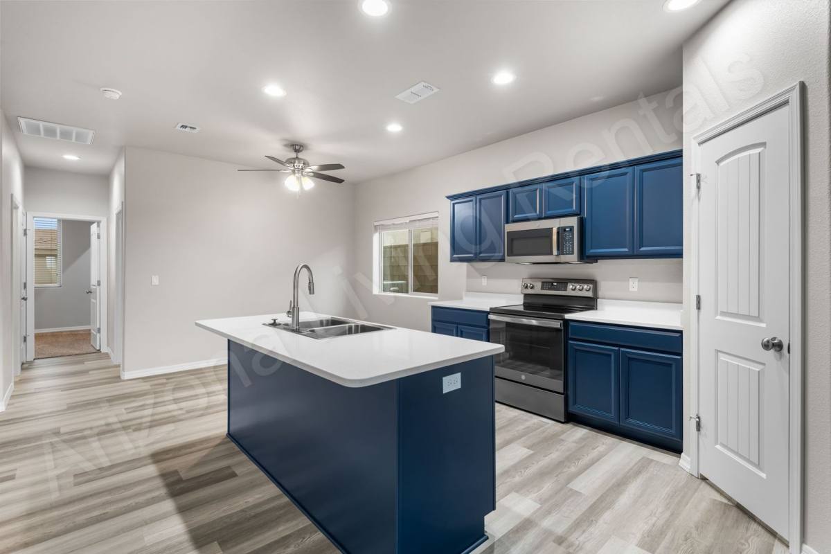 5446 Eagle View Rd, Kingman, AZ 86409 - House for Rent - Image 9