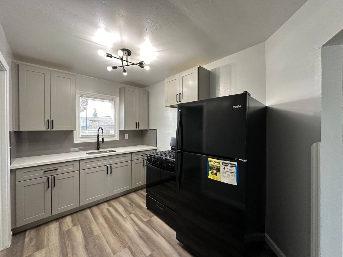 Apartment for rent at 736 Cedar St, West Sacramento, CA 95691