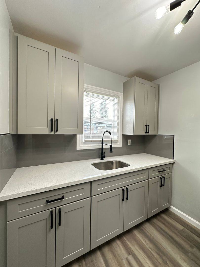Apartment for rent at 736 Cedar St, West Sacramento, CA 95691
