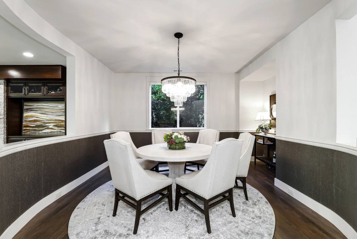 House for rent at 9818 NE 24th St, Bellevue, WA 98004