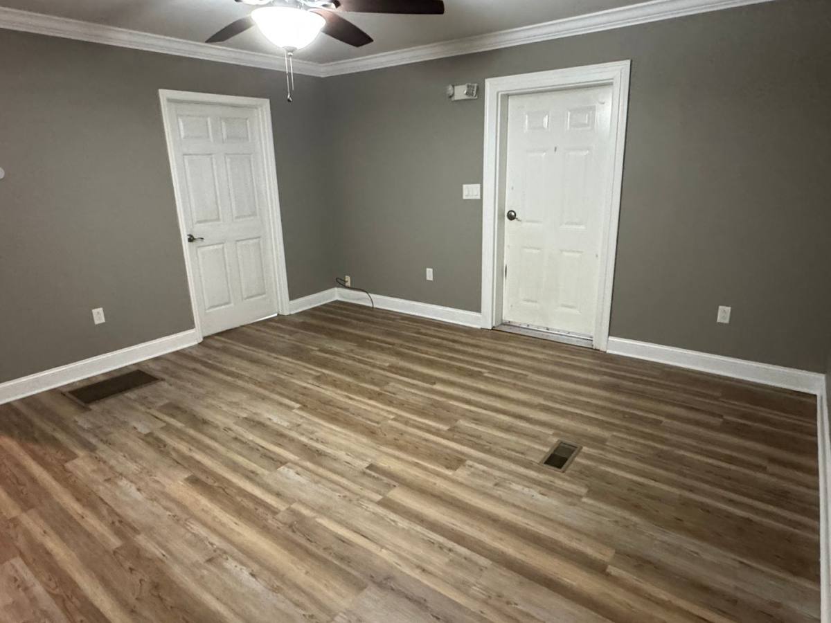 Apartment for rent at 620-646 Lovers Lane, Greeneville, TN 37743