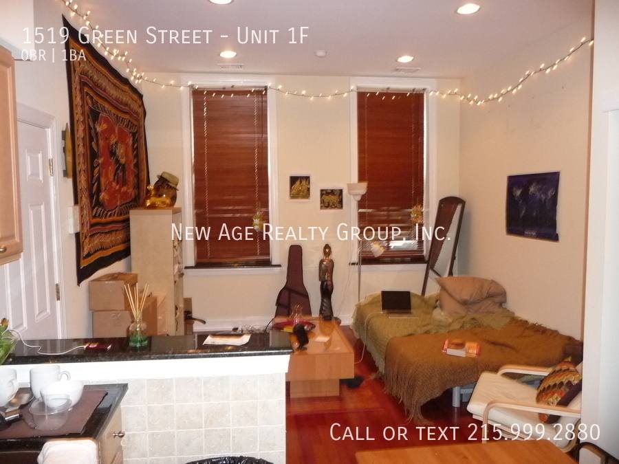 Apartment for rent at 1519 Green St #1F, Philadelphia, PA 19130