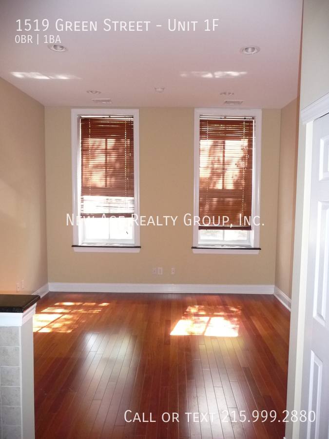 Apartment for rent at 1519 Green St #1F, Philadelphia, PA 19130