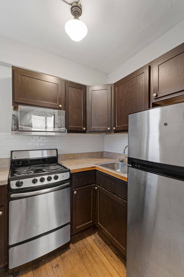 Apartment for rent at 28 E 16th St #407, Indianapolis, IN 46202