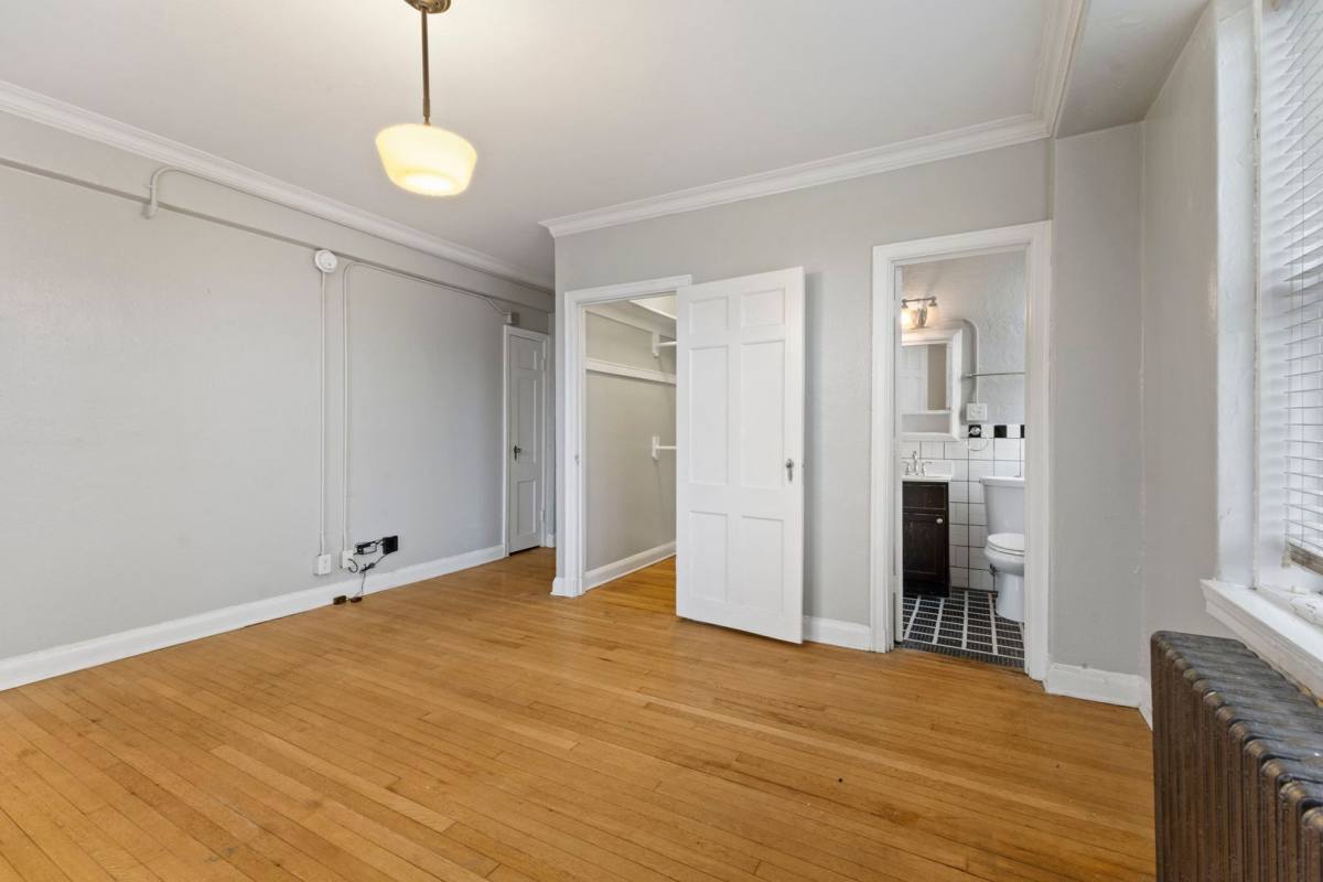 Apartment for rent at 28 E 16th St #407, Indianapolis, IN 46202