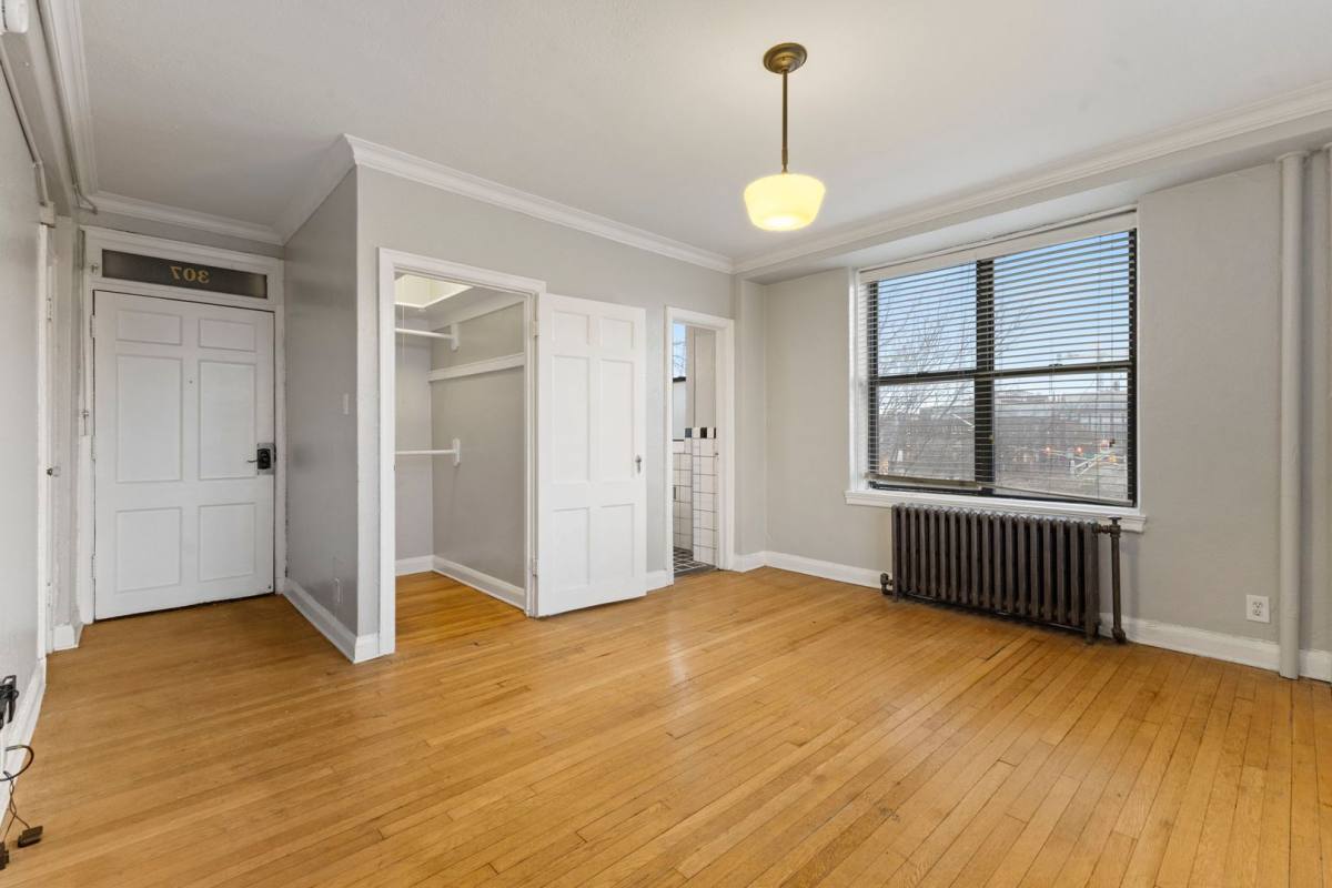 Apartment for rent at 28 E 16th St #407, Indianapolis, IN 46202