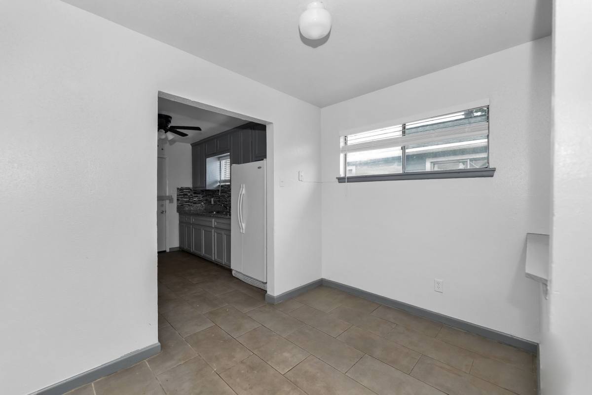 Apartment for rent at 4203 Hirsch Rd, Houston, TX 77026