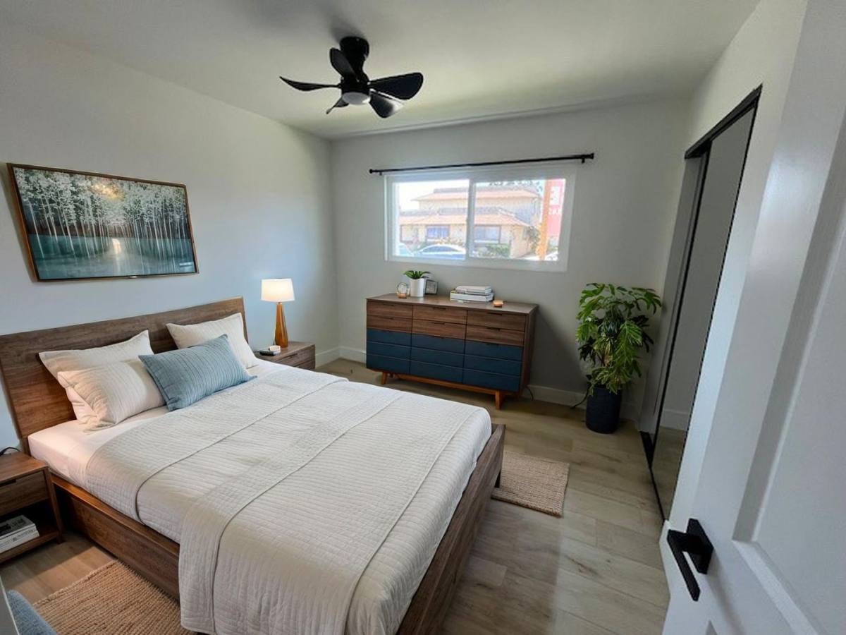 Apartment for rent at 17372-17412 Dairyview Circle, Huntington Beach, CA 92647