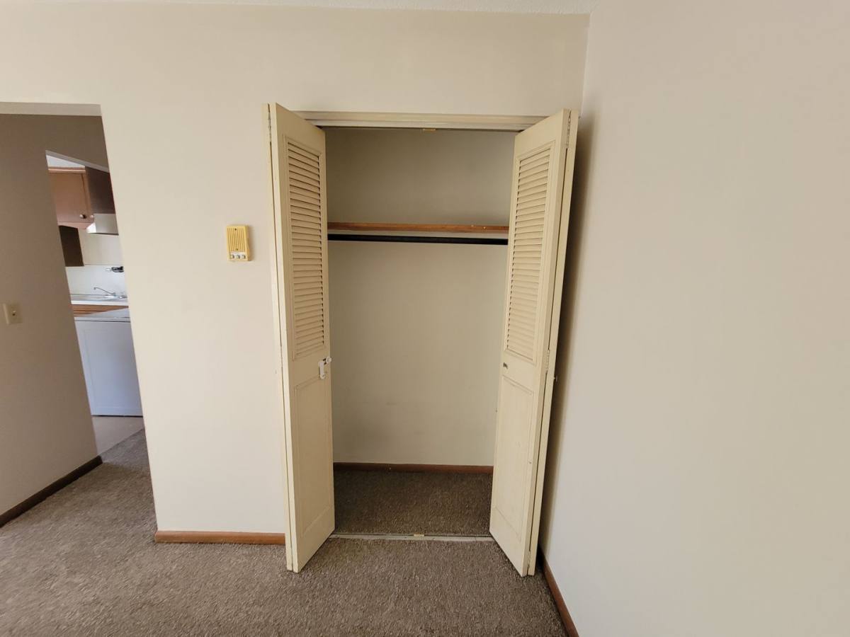 Apartment for rent at 321 S Harrison St, Shakopee, MN 55379