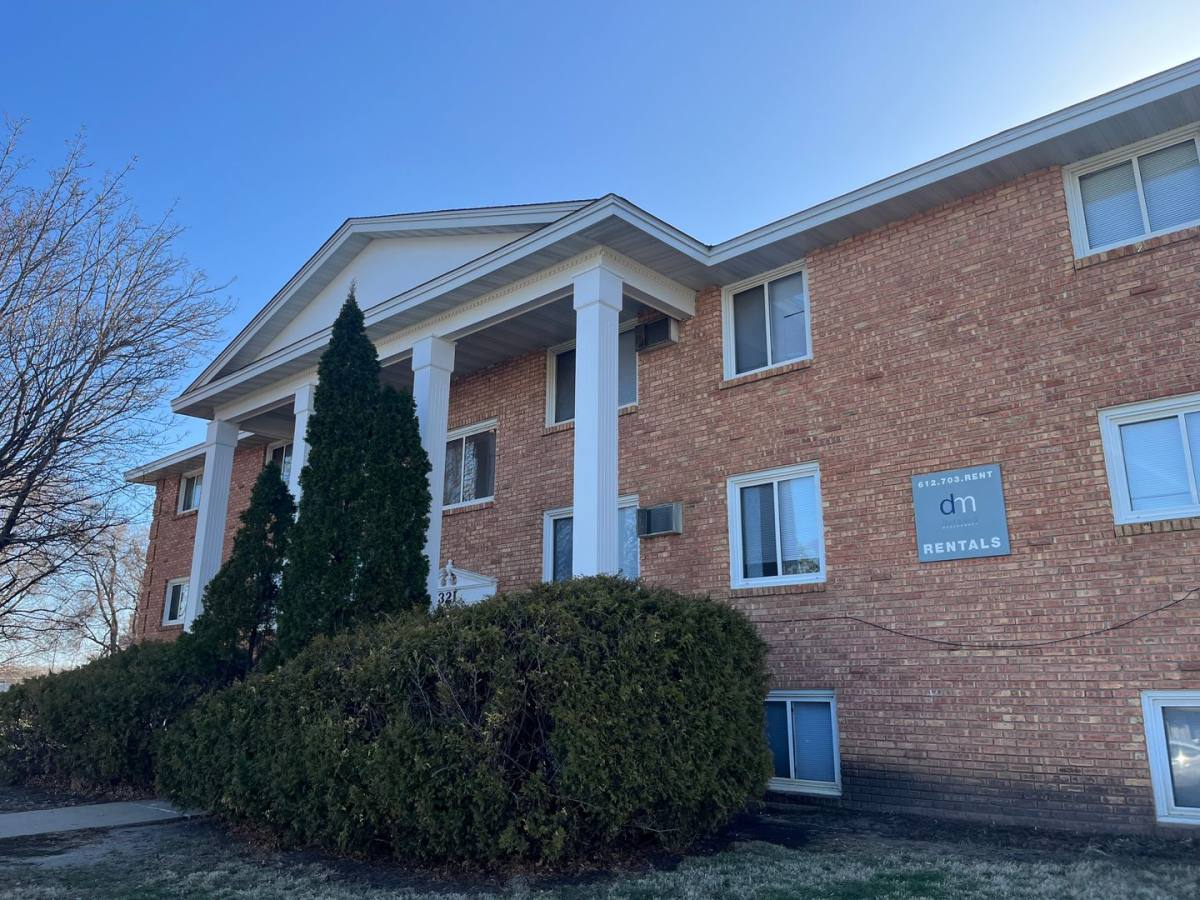 Apartment for rent at 321 S Harrison St, Shakopee, MN 55379