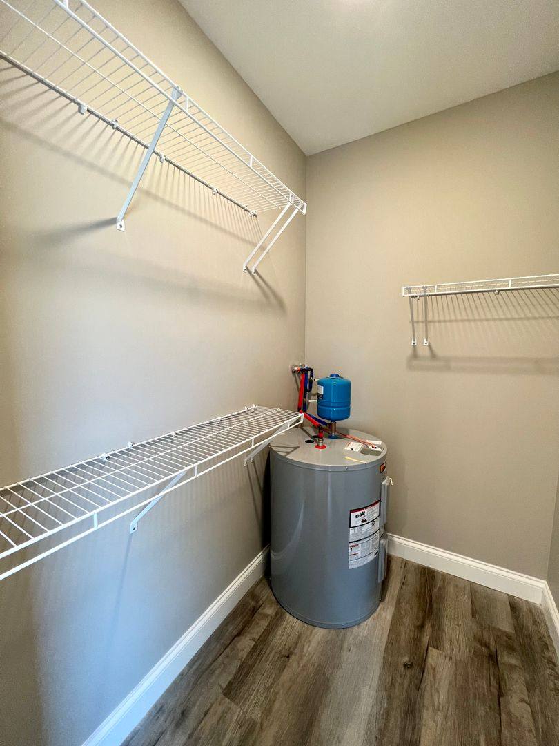 Apartment for rent at 2143 Prospector Court, Bowling Green, KY 42101