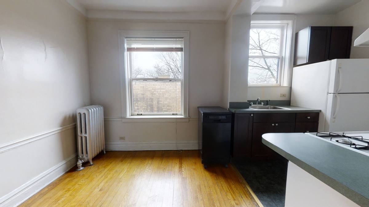 Apartment for rent at 822 Reba #2N, Evanston, IL 60202