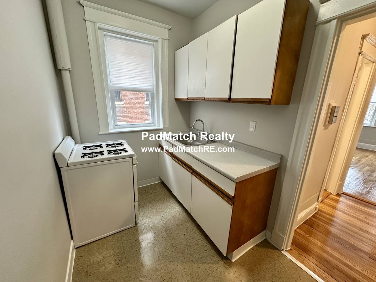 Apartment for rent at 217 Kelton St #1, Allston, MA 02134