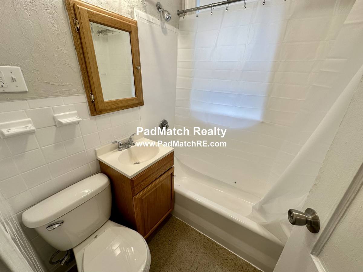 Apartment for rent at 217 Kelton St #1, Allston, MA 02134