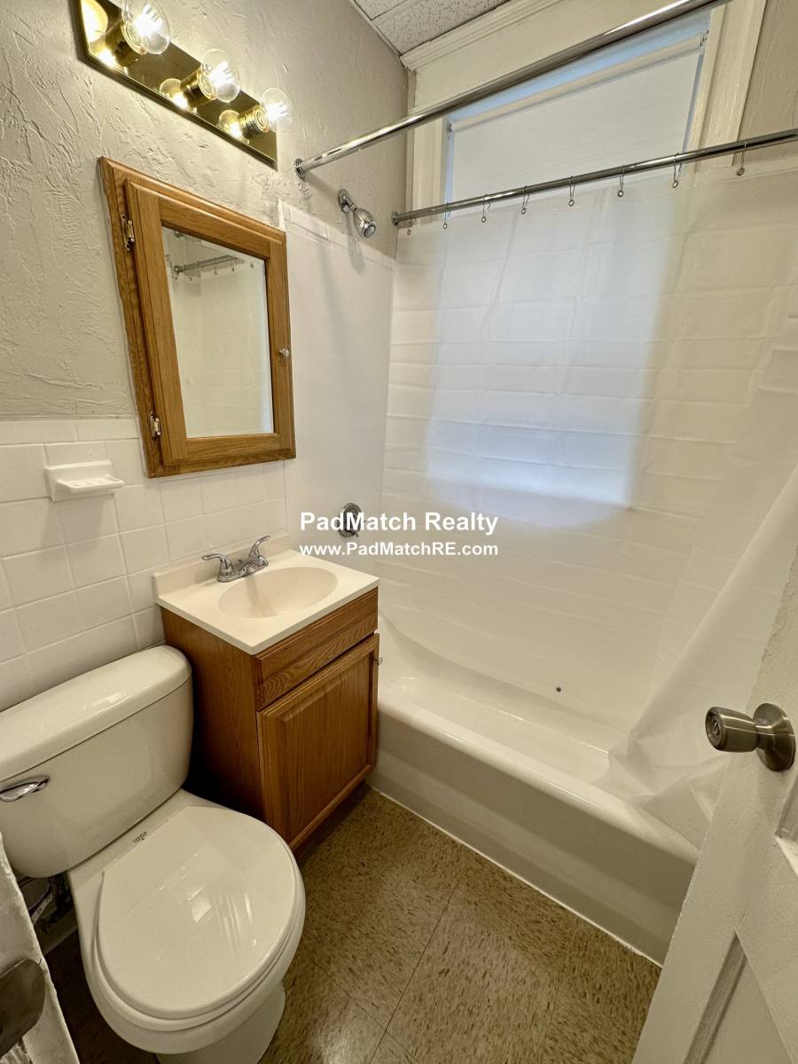 Apartment for rent at 217 Kelton St #1, Allston, MA 02134