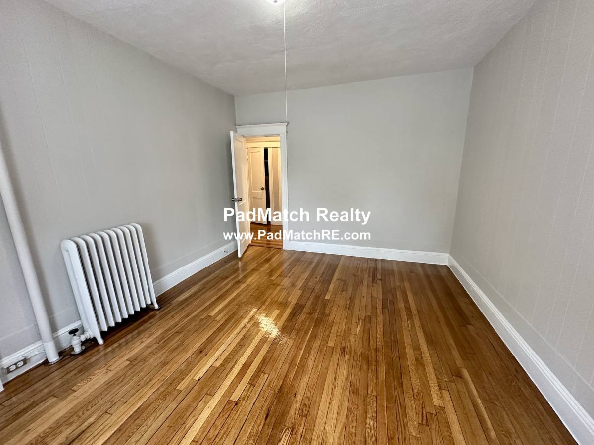 Apartment for rent at 217 Kelton St #1, Allston, MA 02134