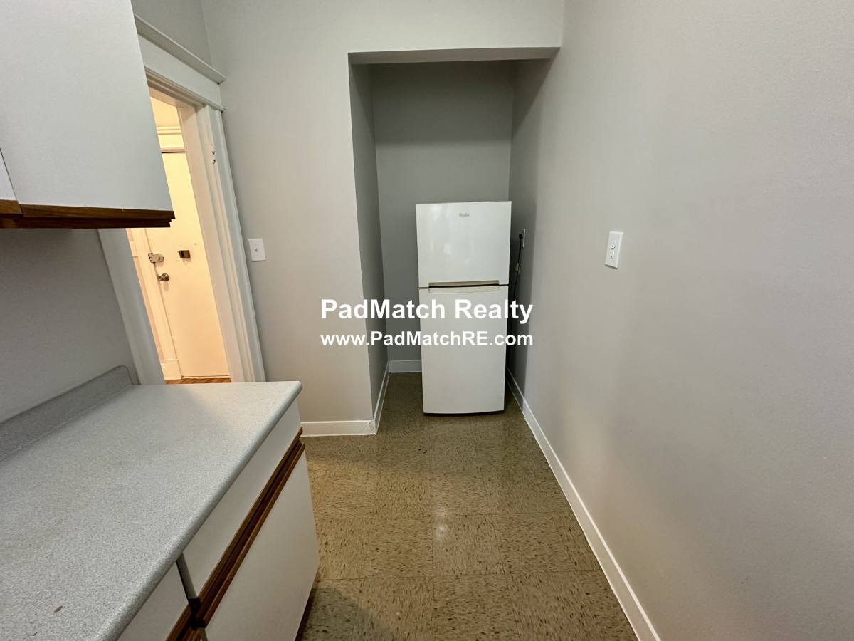 Apartment for rent at 217 Kelton St #1, Allston, MA 02134