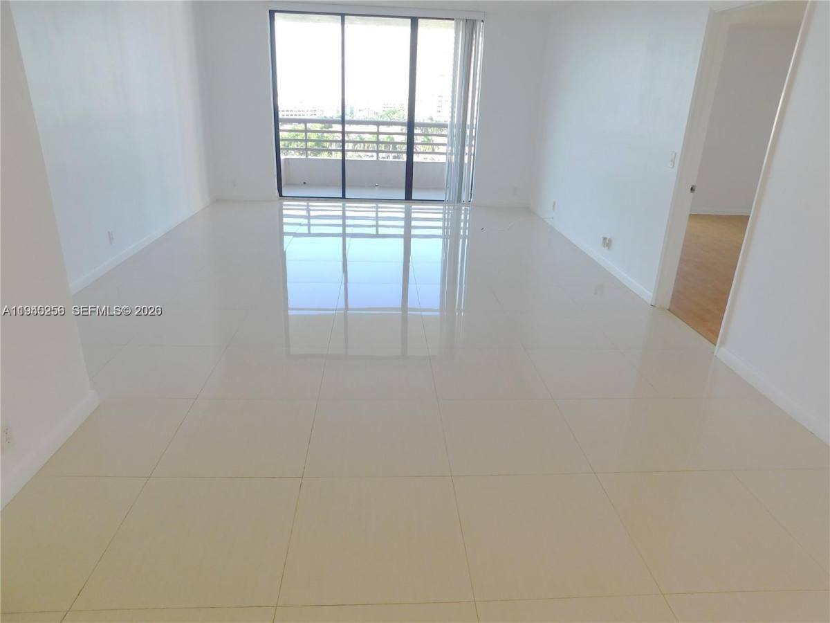 Apartment for rent at 3300 NE 191st St #1002, Miami, FL 33180