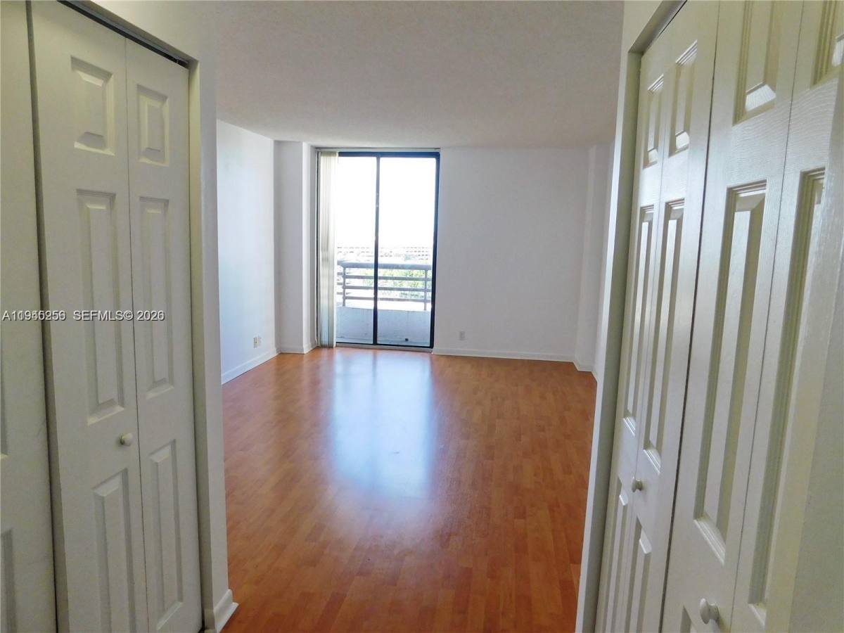 Apartment for rent at 3300 NE 191st St #1002, Miami, FL 33180