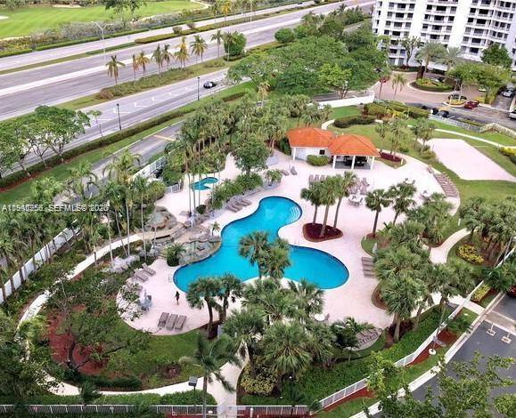 Apartment for rent at 3300 NE 191st St #1002, Miami, FL 33180