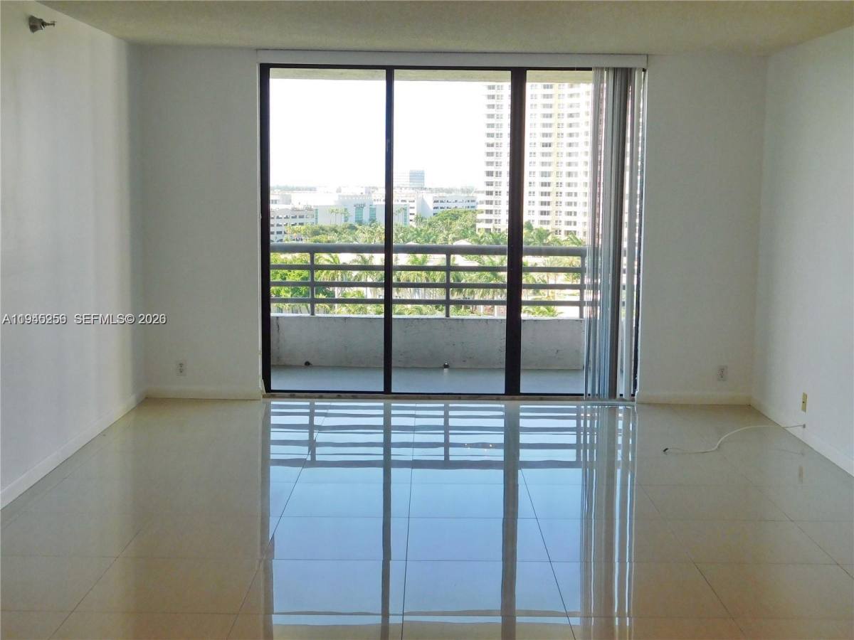 Apartment for rent at 3300 NE 191st St #1002, Miami, FL 33180