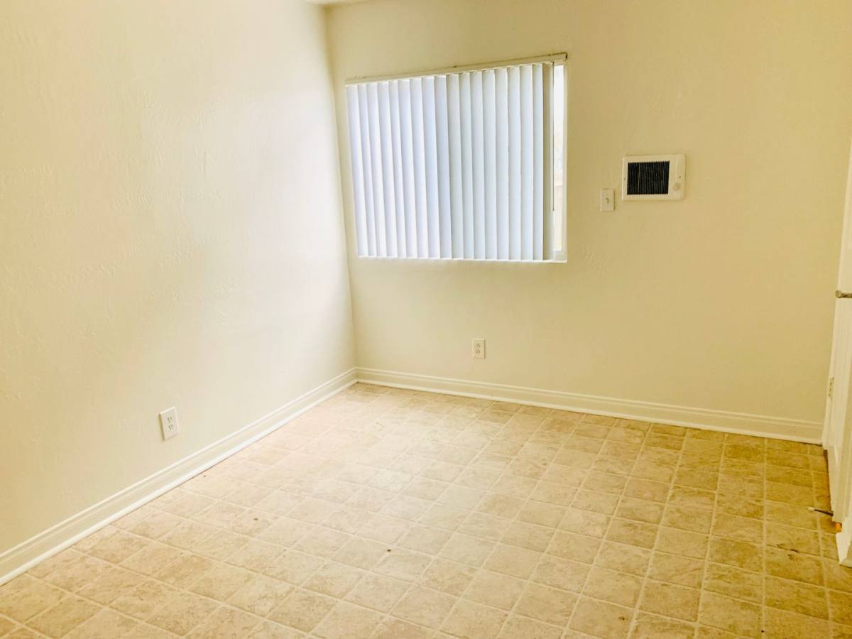 Apartment for rent at 825-827 San Fernando Place, San Diego, CA 92109