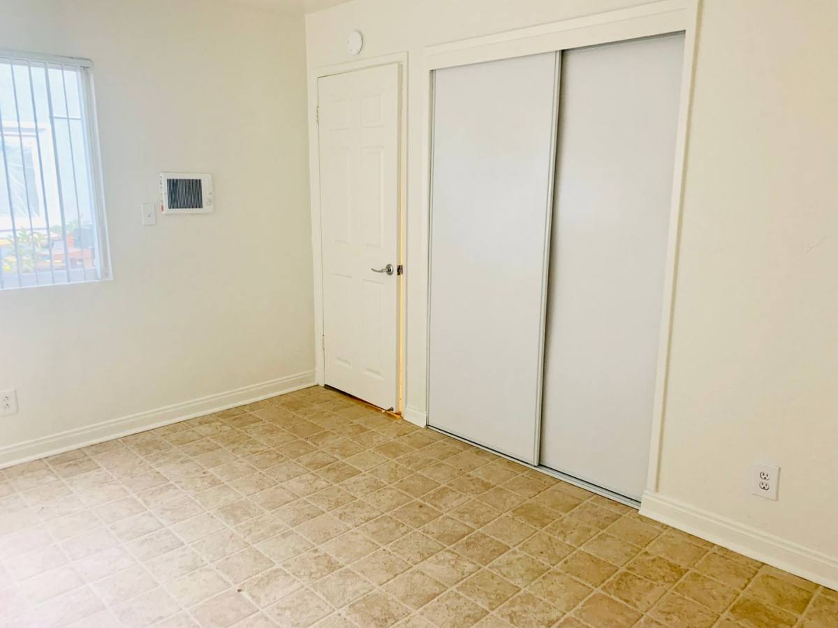 Apartment for rent at 825-827 San Fernando Place, San Diego, CA 92109