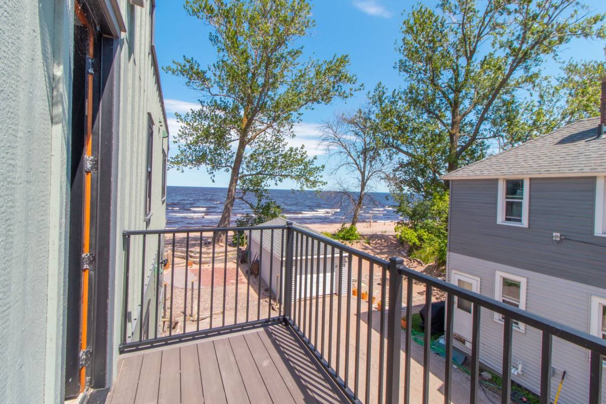 Apartment for rent at 802 Lake Ave S #3, Duluth, MN 55802