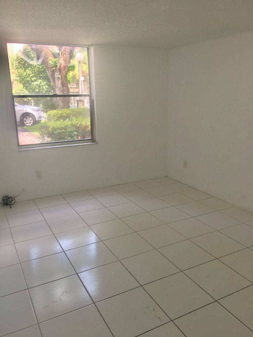 Condo for rent at 14301 SW 88 St #B-112, Miami, FL 33186