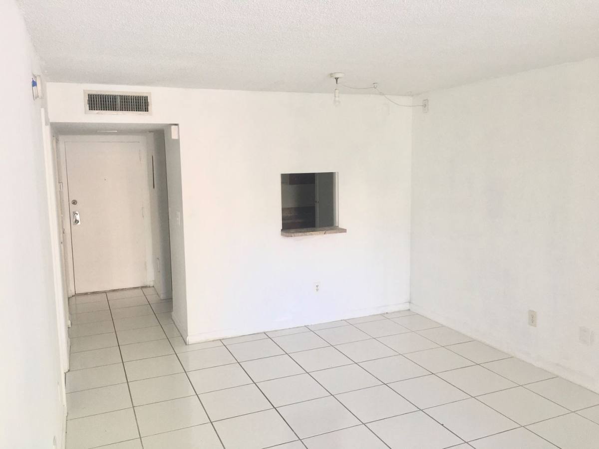 Condo for rent at 14301 SW 88 St #B-112, Miami, FL 33186
