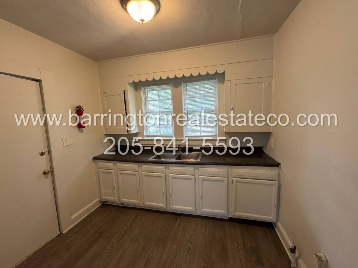 House for rent at 827 6th Ave W, Birmingham, AL 35204