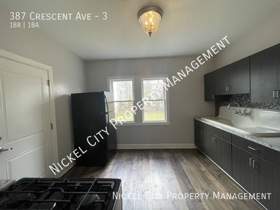 Apartment for rent at 387 Crescent Ave #3, Buffalo, NY 14214