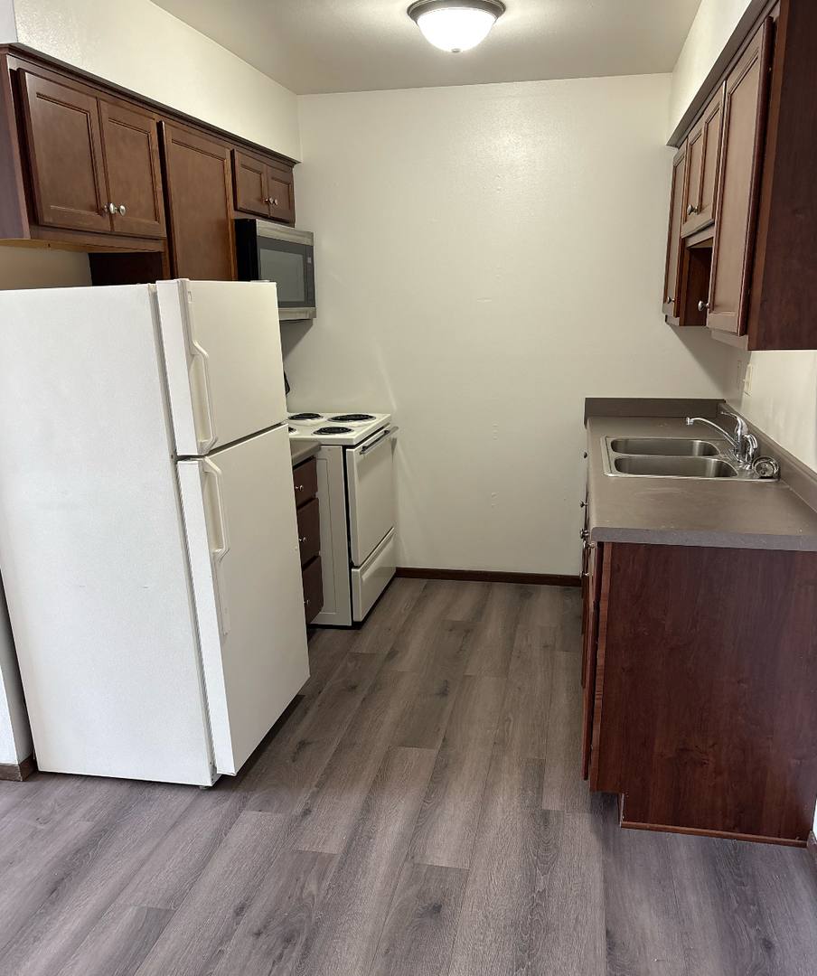 Apartment for rent at 111-117 Hospital Dr, Watertown, WI 53098