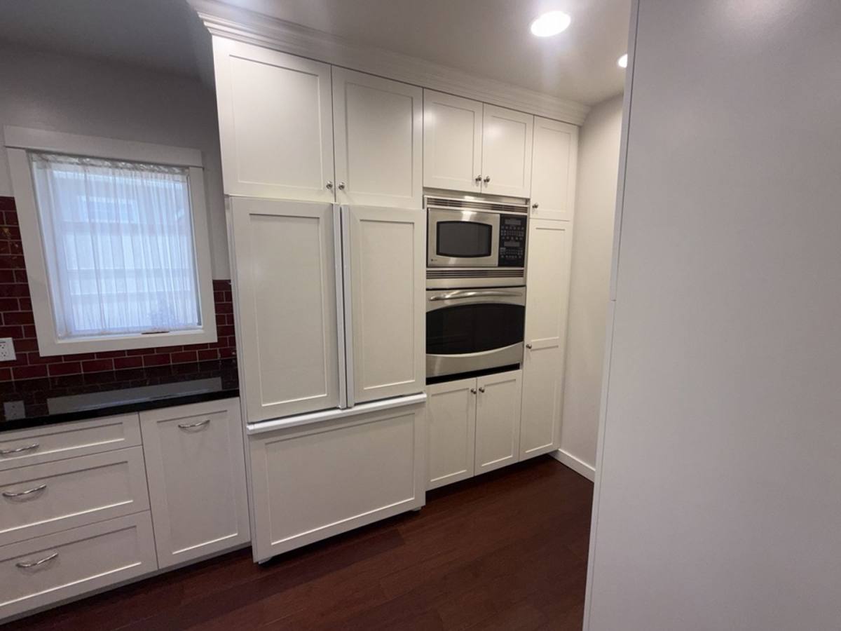 House for rent at 2746 N Kenneth Rd, Burbank, CA 91504