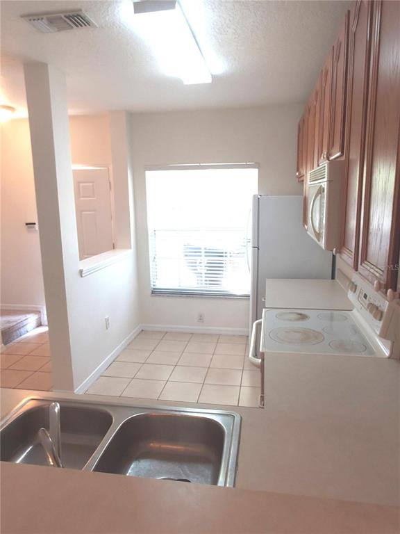Townhouse for rent at 219 Weymouth Dr #219, Davenport, FL 33897