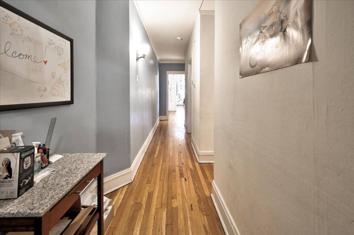 Apartment for rent at 5422 S University Ave #1N, Chicago, IL 60615