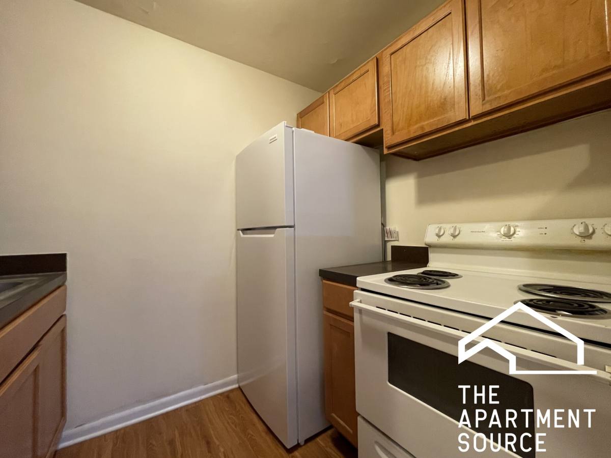 Apartment for rent at 6002 N Kenmore #106, Chicago, IL 60660