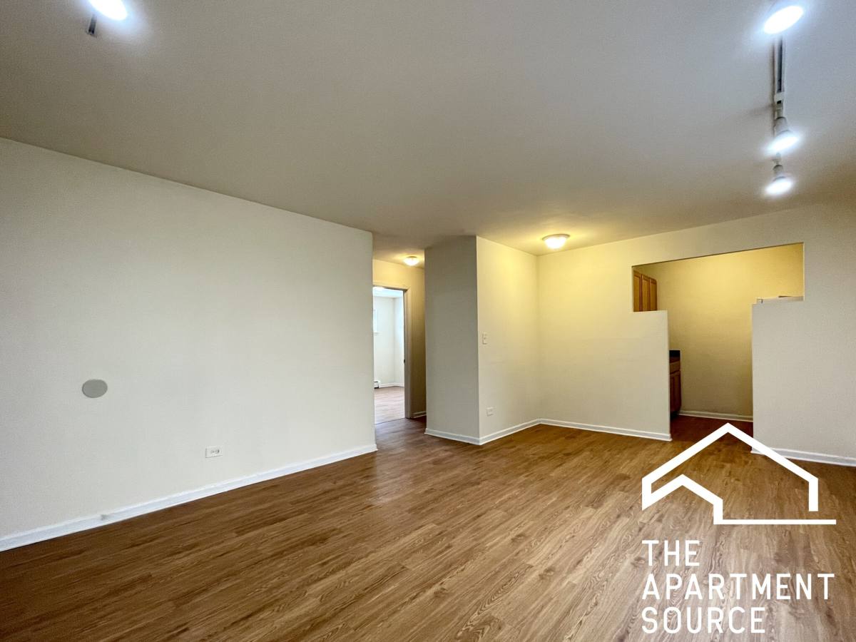 Apartment for rent at 6002 N Kenmore #106, Chicago, IL 60660
