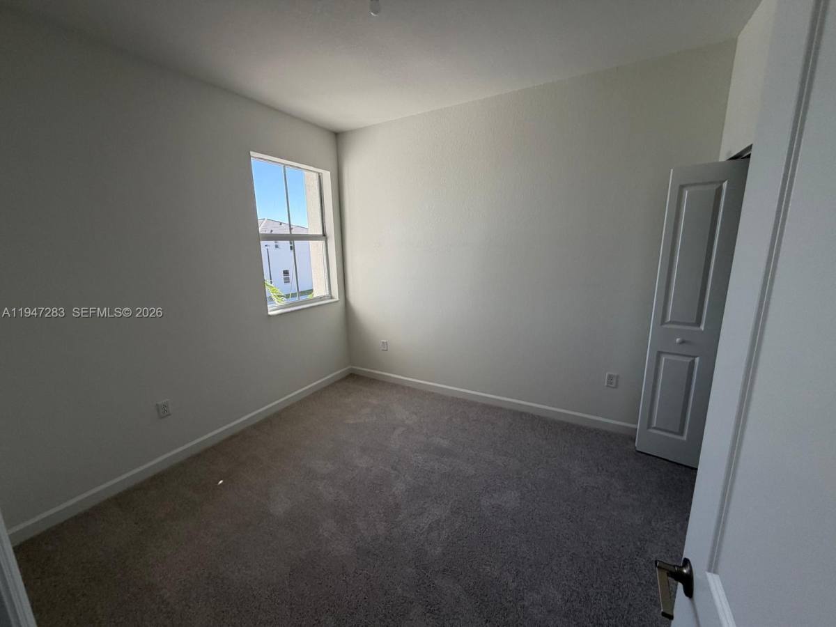 Townhouse for rent at 2732 SE 26th Ave, Homestead, FL 33035